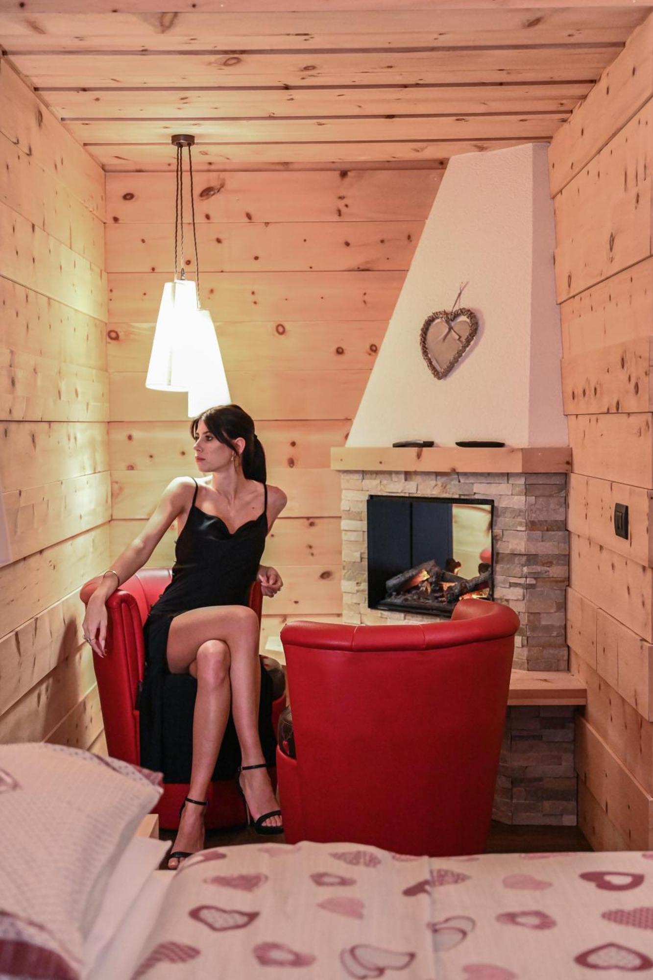 Wellness Hotel Lupo Bianco Canazei Eksteriør billede
